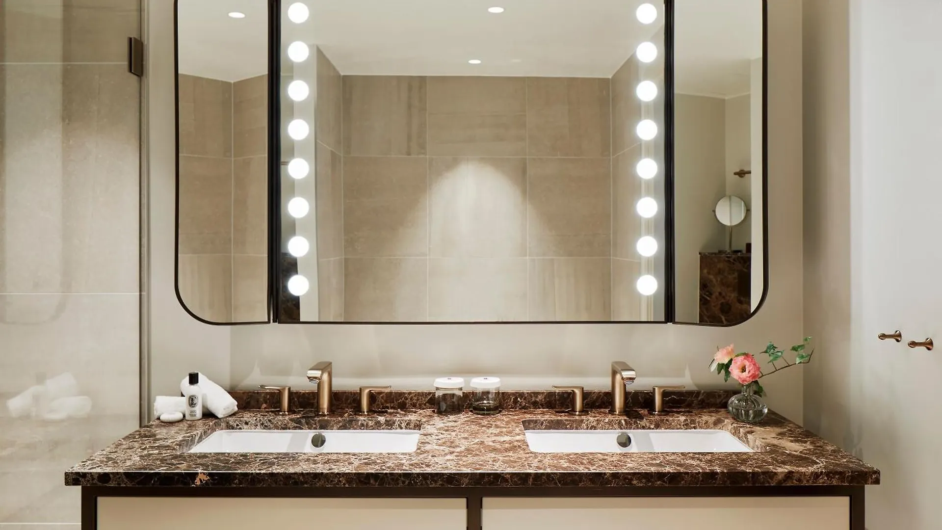 Bank Hotel, A Member Of Small Luxury Hotels Stockholm 5*,